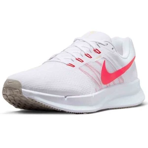 Nike Unisex RUN SWIFT 3 Sneaker, US Men 10 M / Women 11.5 M - Picture 1 of 5