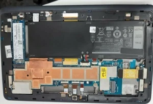 Dell Latitude 11 pro 5175 m3-6y30 4gb 128gb SSD win 10 IPs 10,8" WLAN Bluetooth - Imagen 1 de 5
