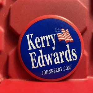 John Kerry John Edwards Button Pinback Pre Owned United States Flag 2004 - Picture 1 of 3