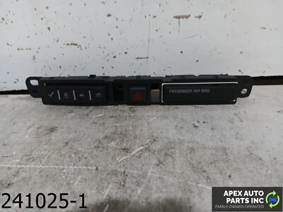 Interruptor de aviso de perigo Buick Enclave 3.6L fabricante de equipamento original 2008-2013 - Imagem 1 de 4