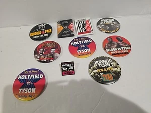 LOT 0F 10 TYSON,LEWIS,FOREMAN,HOLYFIELD BOXING BUTTON/PINBACKS - Picture 1 of 3