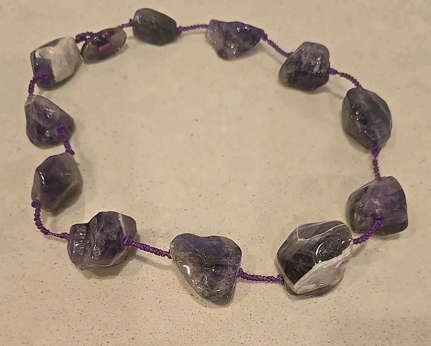 Colar chuncky grande de ametista - Imagem 1 de 4