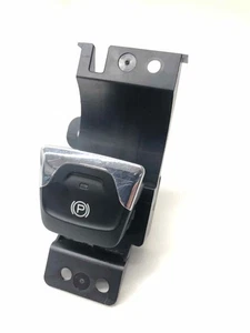Interruptor de freno de estacionamiento Chrysler 200 2015 15 usado OEM 68159619AC - Imagen 1 de 8