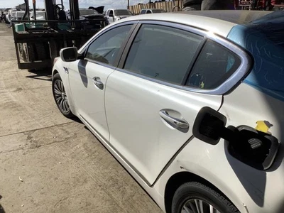 LOCAL PICKUP ONLY!Driver Left Center Pillar Fits 15-17 K900 756352 - Image 1 of 4