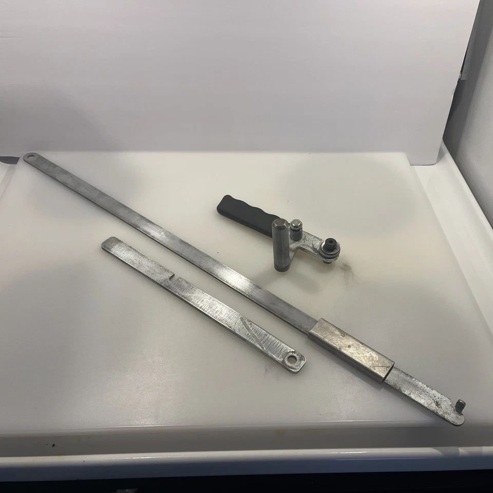 Clarke EZ-8 Feather/ Lowering Handle Assembly - Image 1 of 4