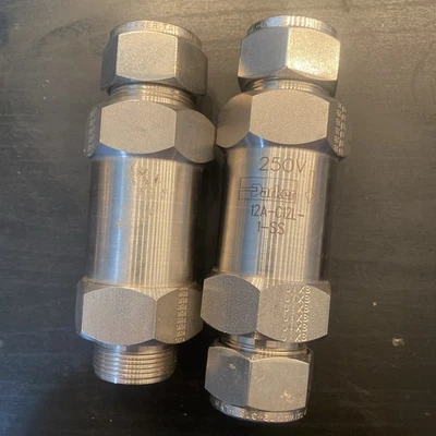 PARKER 12A-C12L-1-SS Stainless Steel 3/4" Check Valve set of 2 see description.  - Image 1 of 3