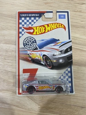 Серебряная длинная карточка 1:64 Hot Wheels Racing Circuit '15 Shelby GT-500 Super Snake новая нераспакованная - Изображение 1 из 3