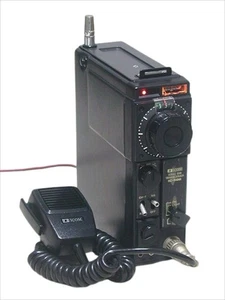 Icom IC-502 SSB Portable Transceiver CW 3W with Microphone Tested - Picture 1 of 8