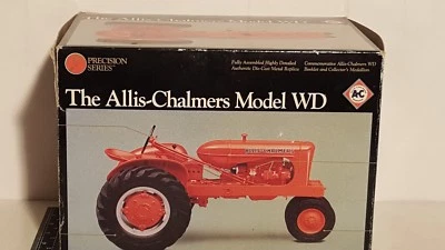Ertl Allis Chalmers WD 1/16 diecast metal farm tractor replica collectible - Image 1 of 4