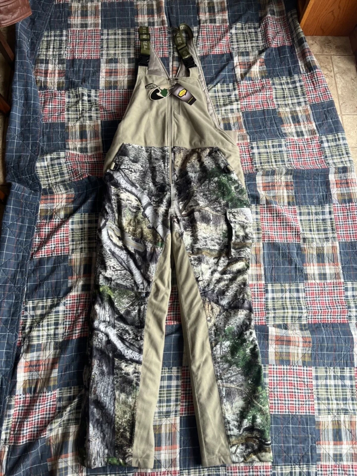 Nuevo Con Etiquetas Yukon Gear Roble Mossy Camuflaje Mono de Caza Aislado Talla Grande Foto 1 de 4