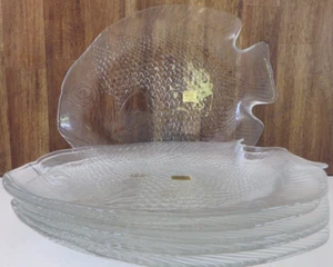 Arcoroc Glass Fish Poisson Entree Plates x 6 NEW France 27 x 21cm - Picture 1 of 9