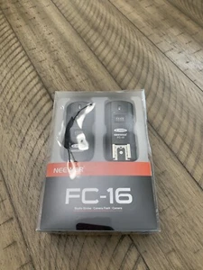 Neewer FC-16 For Nikon 100m 1/250s 2.4GHZ Camera Flash Channel Remote Flash NEW - Picture 1 of 4
