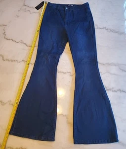 JC & JQ Pants Women's Denim Size L Flared Bell Bottom Blue Cotton Blend C8 - Picture 1 of 12