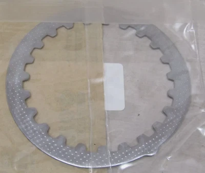 GENUINE NOS OEM YAMAHA CLUTCH PLATE 1V1-16324-00 BLASTER TTR125 YZ80 RT100 DT100 - Image 1 of 4