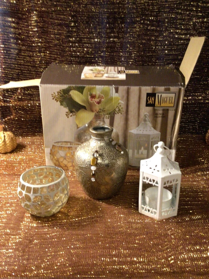 SAN MIGUEL Olivia Collection Candle holders and vase - Image 1 of 4