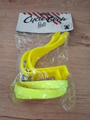 Retro Vintage Bicycle Parts NIB NOS Yellow Plastic Clip Toe and Straps L:125mm - Image 1 of 4