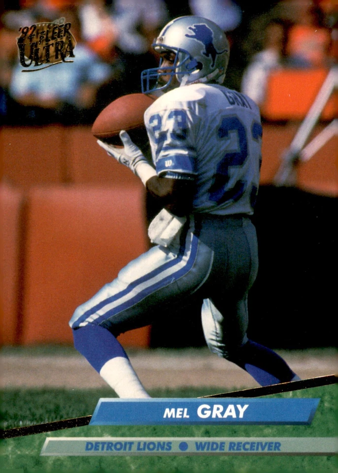 S3R7: 1992 Fleer Ultra Football Card Singles - You Choose 1-250 - Image 1 of 1