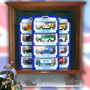 Corgi The Snow King Classic Collection - Limited Edition Complete with Cabinet. - Picture 1 of 5