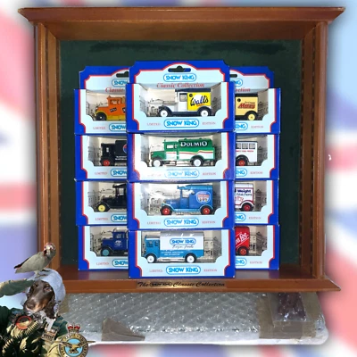 Corgi The Snow King Classic Collection - Limited Edition Complete with Cabinet. - Image 1 of 4