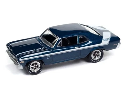 Chevrolet Nova Yenko Deuce 1970 - modelo azul 1:64 - Johnny Lightning JLMC034A Foto 1 de 2