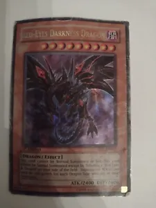 Red-Eyes Darkness Dragon SD1-EN001 Ultra Rare 1st Edition Heavy Play Yugioh card - Picture 1 of 2