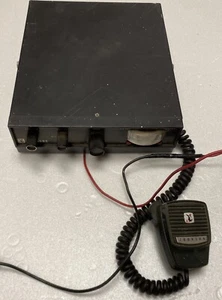 Johnson Messenger 323A 23 Channel CB Radio Untested parts/repair - Photo 1/7