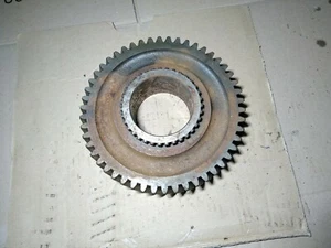 IHC 955 1055 Getriebe Zahnrad 50 Zähne Welle - Bild 1 von 8