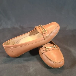 Vionic Women's 356 Kenya Brown Leather  Penny Loafers Size 8 - Picture 1 of 8