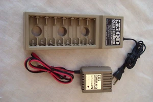 VINTAGE JAPANESE TAMIYA CHARGERS RARE 7.2 VOLT + Tx & Rx OCTA CHARGER TESTED VGC - Picture 1 of 6