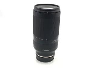 Near Mint Tamron 70-300mm F/4.5-6.3 Di III RXD Zoom Lens For Sony E-Mount #S023 - Picture 1 of 3