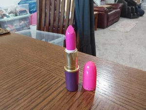 MAC Cosmetics Lipstick ~ FLAMBOYISH ~ Lustre ~ Nutcracker LE FULL SIZE NEW! - Picture 1 of 1