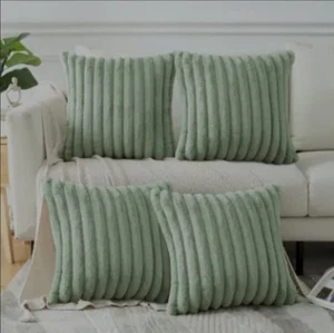Set of 4 Green Cushion Covers 45 X 45CM, Faux Fur Cushion Covers Decorative - Picture 1 of 1