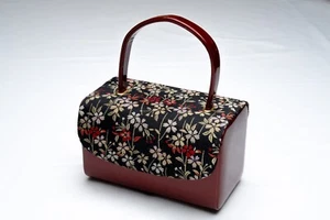 DEAR VANILLA JAPANESE KIMONO ENAMEL HANDBAG PURSE VINTAGE AUTHENTIC MADE JAPAN - Picture 1 of 8