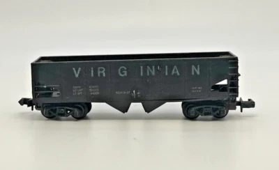Vagón de carga Arnold "Virginian" negro de lados altos escala N sin caja Foto 1 de 4