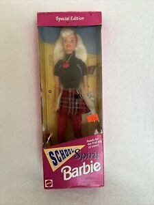 1995 School Spirit Special Edition Barbie Doll 