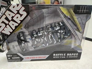 Star Wars 30th Anniversary Clone Attack on Coruscant Battle Pack New SEALED - Picture 1 of 6
