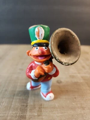 Винтажная фигурка Sesame Street Muppets Applause Ernie Playing Horn ПВХ - Изображение 1 из 4
