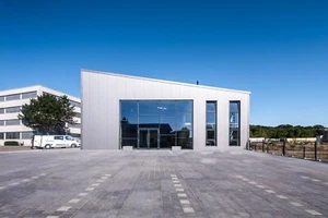 Ausstellungshalle / Gewerbehalle - Bild 1 von 6
