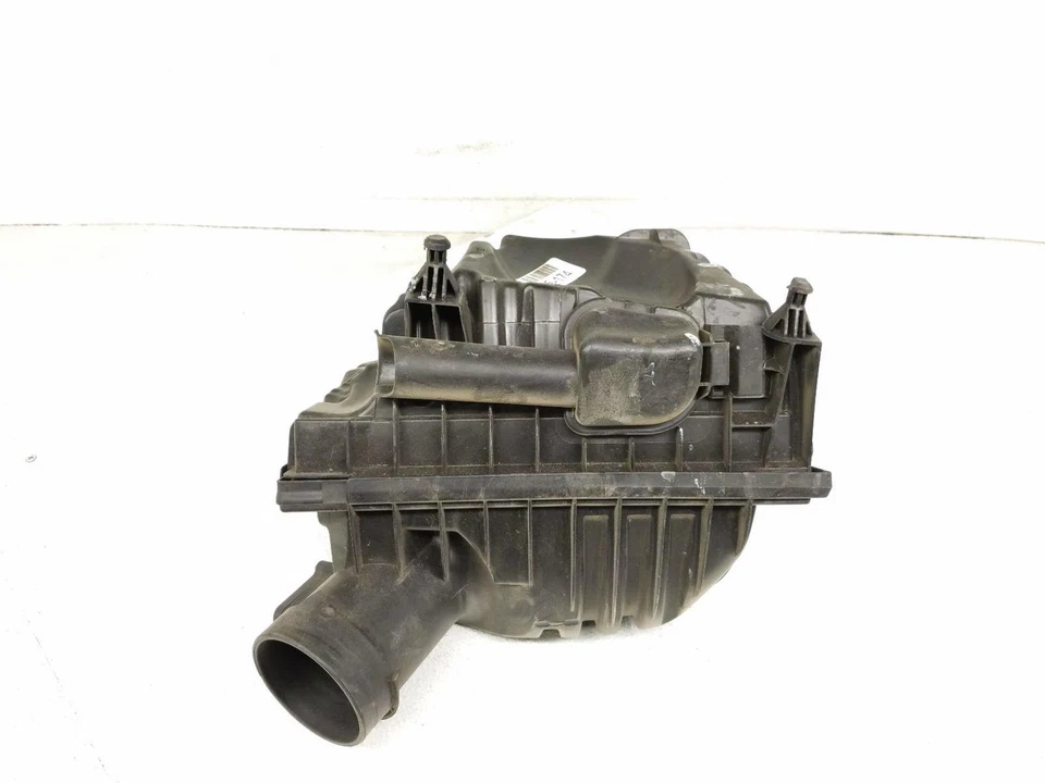 2016-2019 Bmw X1 Air Cleaner Intake Box  13-71-7-639-749 - Image 1 of 4