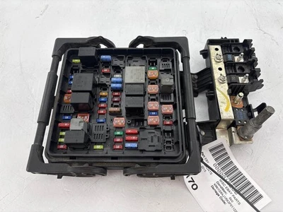 Оригинальный модуль блока распределительной коробки предохранителя реле 2013-15 Cadillac ATS 22953291 - Изображение 1 из 4