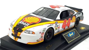 Revell 1/24 Scale V249835308-1 - Pontiac #44 Shell 1998 - Tony Stewart - Picture 1 of 6