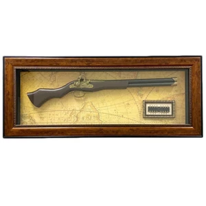 Home Decor Antique Large Plastic Gun Timber Frame with Glass Face - Picture 1 of 6