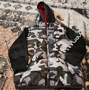 Air Jordan Nike Hoodie Jacket Puff Vest Black/Camp Boys Size 5-6 Years - Picture 1 of 4