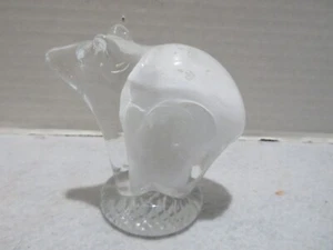 VTG TWO TONE POLAR BEAR GLASS FIGURINE LARSON? - Picture 1 of 6
