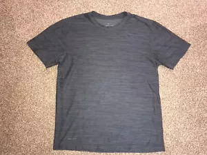 Nike Herren Dri-Fit Legend T-Shirt Performance Training Gr. Medium dunkelgrau - Bild 1 von 5