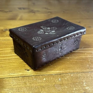 Small Hand Tooled Leather Box PLANARTE Republica Dominicana Jewelry Trinkets - Picture 1 of 12