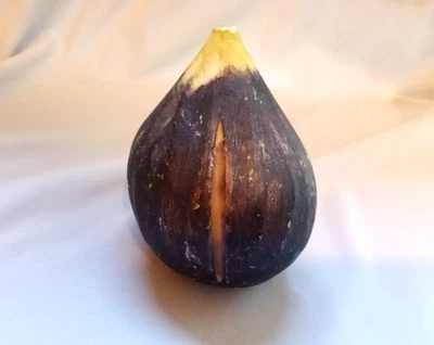 Figura púrpura alabastro tallada italiana vintage Foto 1 de 4