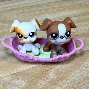 VTG Littlest Pet Shop Pet Pairs LPS 2005 Boxer Dogs Puppies #83 #84 w/ Basket - Picture 1 of 14