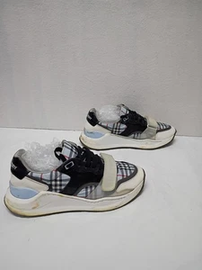 Zapatillas Hombre Burberry Ramsey Azul Pálido US 10 (43 Euro)  - Imagen 1 de 6
