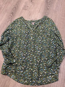 jill petite small Top Shirt Damen Bluse geblümt 1/4 Knopf V-Ausschnitt - Bild 1 von 2